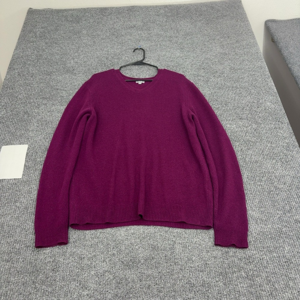 Uniqlo Sweater L Purple Wool V Neck Minimalist Casual Winter Warm
